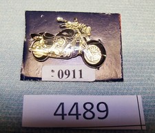 Pin Anstecker Suzuki VZ 1600