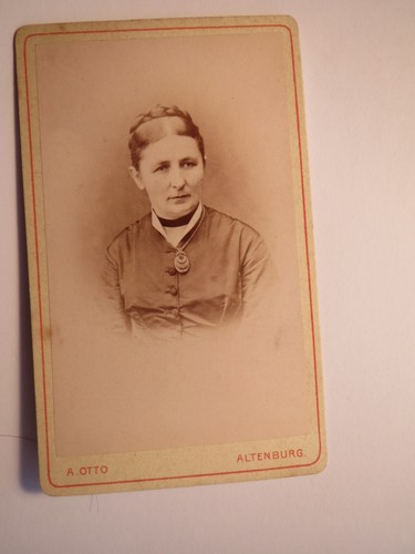 Altenburg frau mit - altenburg,