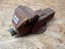 massiver Schraubstock WISENT