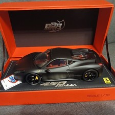 BBR 1:18 Ferrari 458 Italia mattschwarz auf Ledersockel Ltd. 80 Pcs