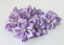 10 SATIN BLUMEN STRASS LILA 30