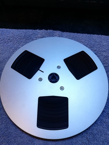 Tonband auf aluminiumspule - tonband,