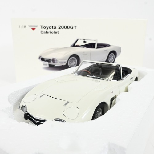 Autoart toyota 2000gt - toyota,