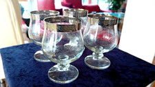 Vier Cognac / Aperatif Gläser