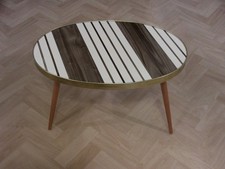 Blumentisch DDR vintage, oval