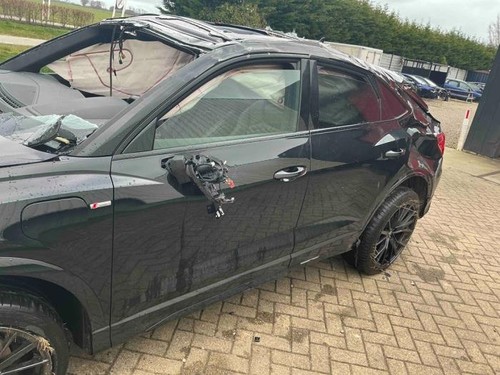 Tür links vorne audi - links,