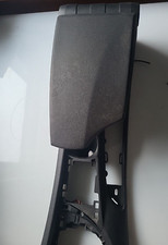 BMW 1er E81 E87 Mittelkonsole Mittelarmlehne 9110488 712228 7136190 I919