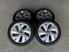 Original 17 Zoll VW Golf Alufelgen Belmont Winterräder Pirelli 5H0601025B