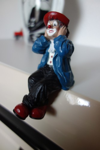 Gilde clown figur - clown, kantensitzer