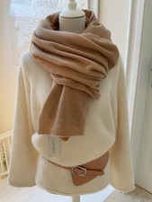 Emilio Sarto Schal, 100%