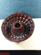 Gugelhupf Backform Keramik D27cm H9cm Braun mit Aufhänger Gemarkung 956-27 ,TOP