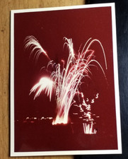 Feuerwerk Raketen in der Nacht - ca. 1950/60er Jahre  / Foto