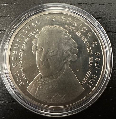 Euro 300 geburtstag - 10,