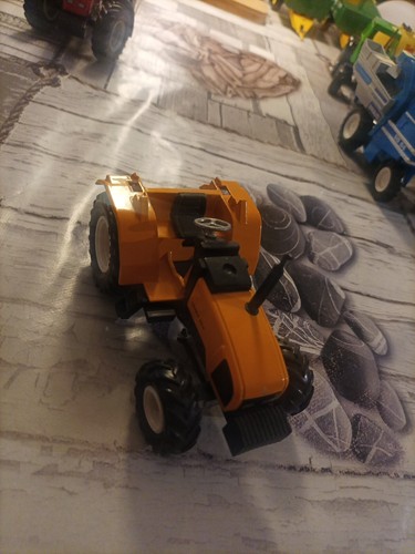 Traktor siku renault - traktor,