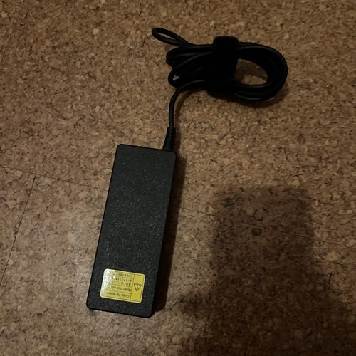 Original toshiba netzteil 15v - toshiba,