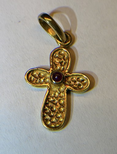 Kreuz anhänger aus 750er - kreuz‑anhänger,