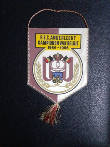 Ein wimpel vom - wimpel, r.s.c