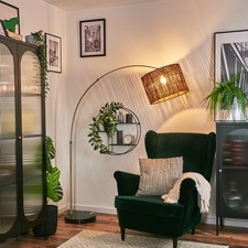 Verstellbare Stehleuchte aus