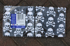 32 stk. servietten einweg schwarz weiß motiv totenkopf halloween partygeschirr