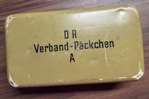 Alte blechdose - alte, dr