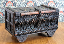 19. Jh. geschnitzte indische