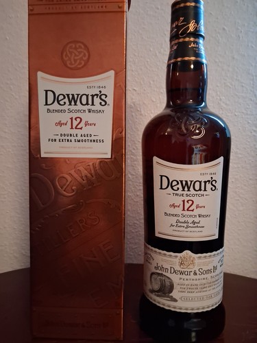 Dewar true scotch blended - scotch,
