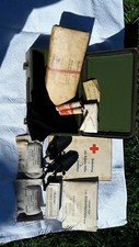 DDR erste Hilfe Verbandskasten