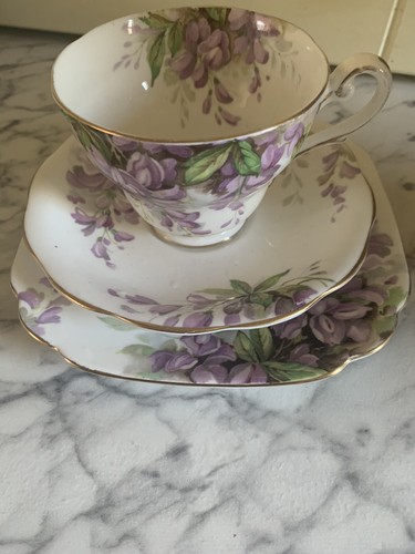 Royal standard bone china - royal,