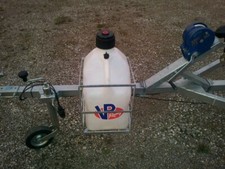 VP  Racing Benzinkanister Halterung fürJetski Trailer Anhänger