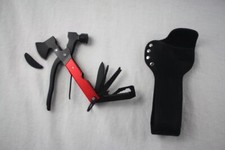 Multifunktionswerkzeug 18-in-1 Multitool aus Edelstahl Tragbar Hammer Camping