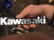 2 Stück Tankemblem Kawasaki -