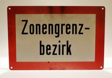 Grenzschild / Warnschild -