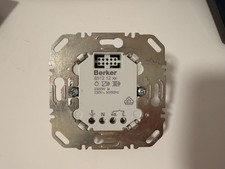 Berker Relais-Einsatz  für Taste/Schalter, Dimmer, Bewegungsmelder 8512 12 xx 