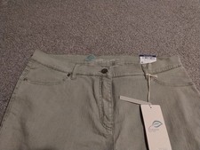 Toni, Perfect Shape Hose