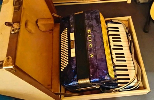 Delicia pianoakkordeon mit - delicia,