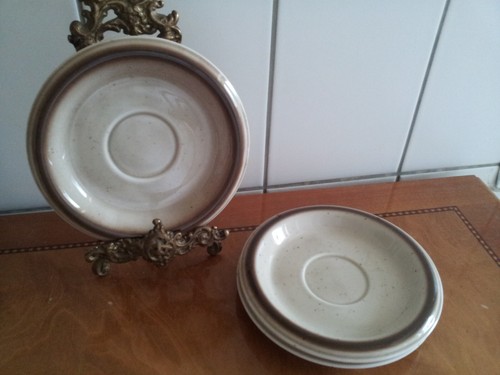 Eine thomas untertasse - thomas, "