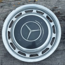 Oldtimer Mercedes Radkappen 1