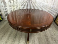 GROSSER VINTAGE BEISTELLTISCH