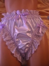Opulentes Sissy Glanz Satin