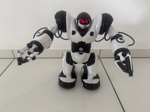 Wowwee robosapien - wowwee,