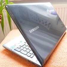 Samsung 350V Premium 15 Zoll l Windows 11 SSD l 10GB RAM NEU l QUAD i7 HDMI USB3