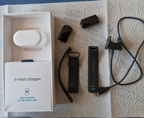 Fitbit charge 3 - fitbit, 4