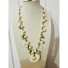 Les Néréides Paris Halskette