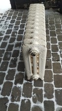 Gussheizkörper auf Füßen