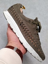 Nike Mayfly Woven Medium Olive