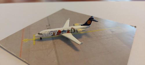 Flugzeugmodell canadair jet - flugzeugmodell,