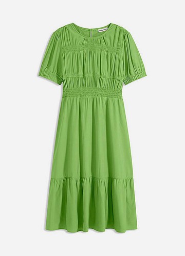 Kleid mit leicht - , ausgestelltem