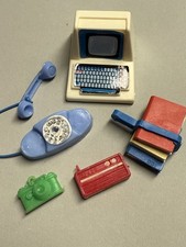 Barbie Möbel Vintage - Computer.  Bücher, Telefon, Radio , Fotoapparat, Büro Set