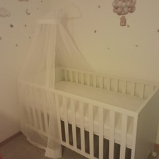 Ein neues BABYBETT  140X70 CM, GEKAUFT BEI BABYONE VOR CIRCA 17 Monaten