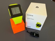 Nixon THE Newton Digital, Lime